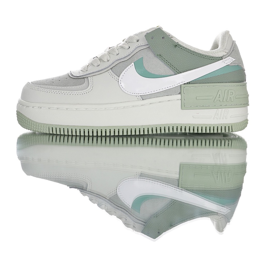 Air Force 1 Shadow Pistachio Frost (Never worn)